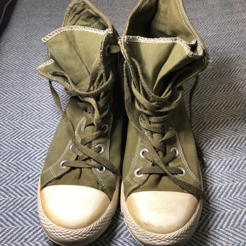 Converse Olive Green High Top Boots - Picture 3 of 9